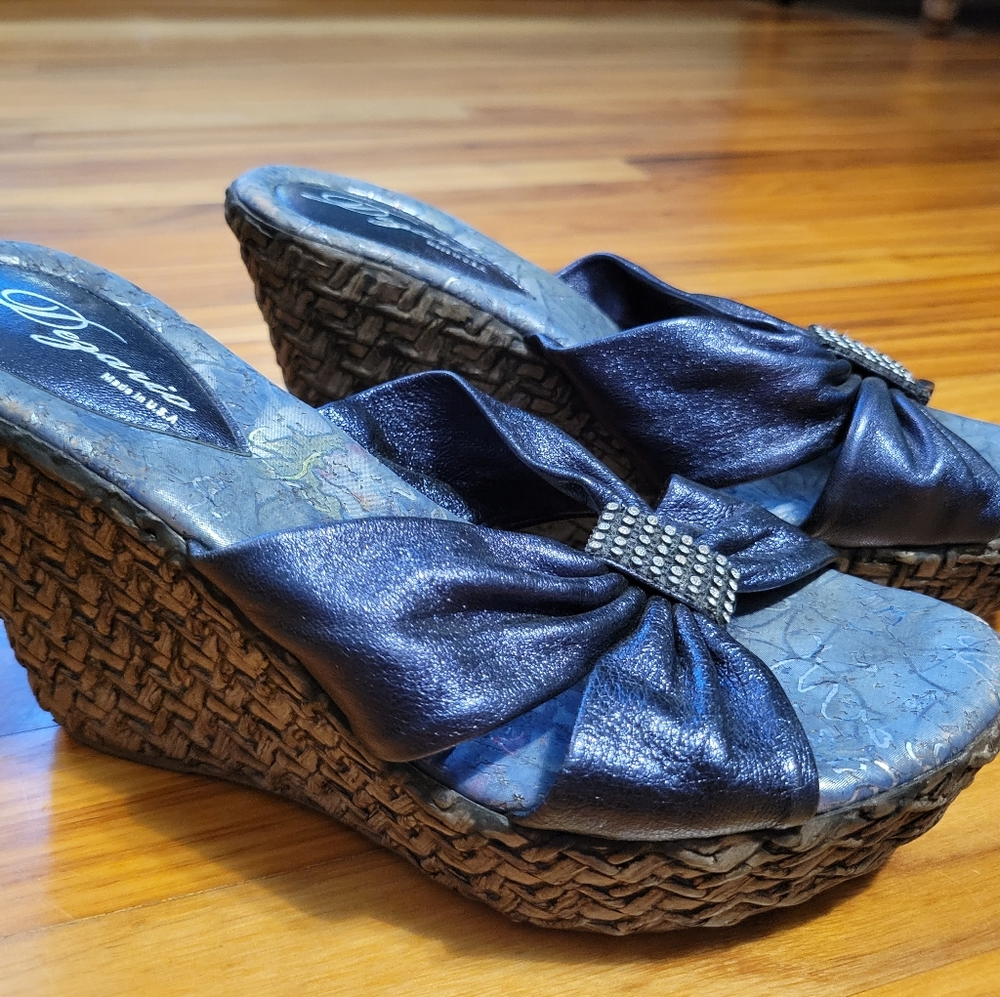 Blue Degario Wedges